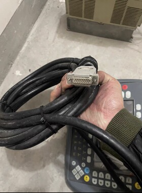 询价卡诺普机器人示教器型号CRP-TPHT80K-B二手正常拆机议价！！