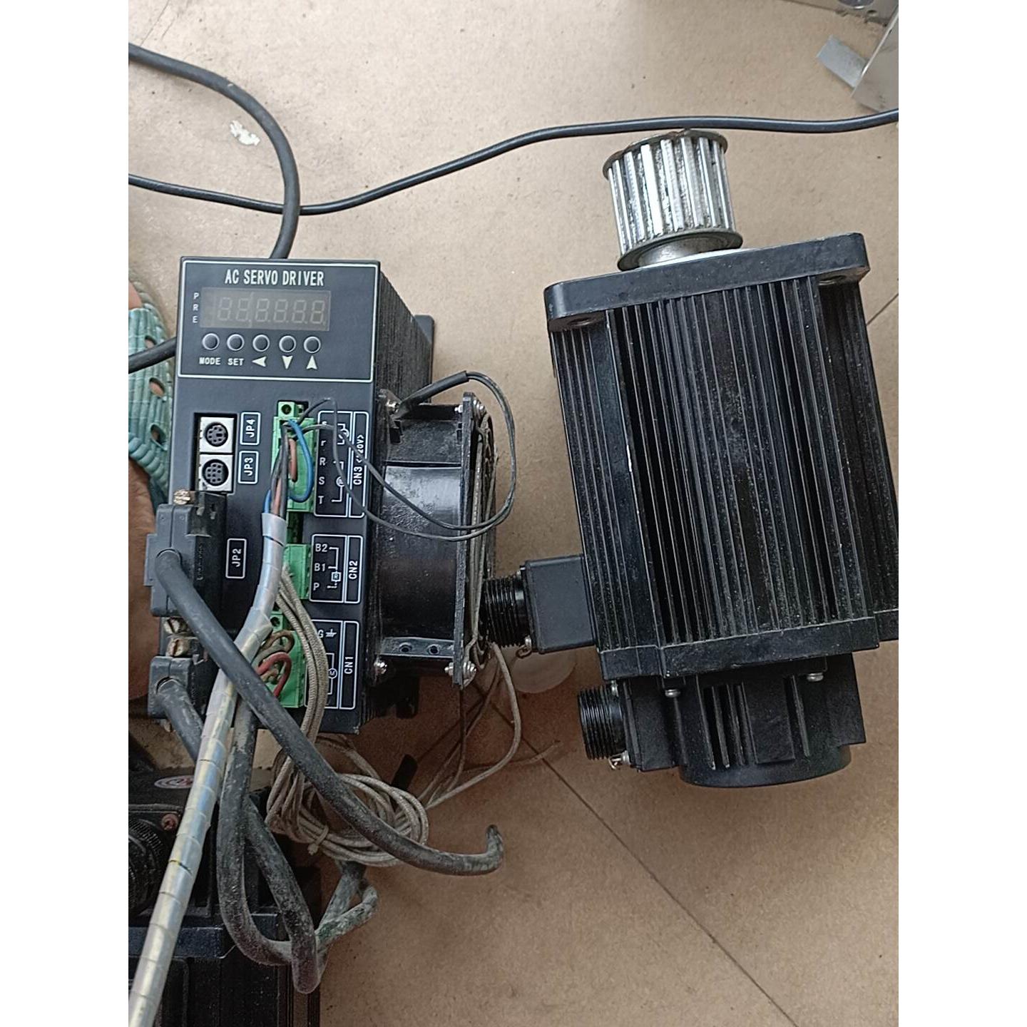 【释迦】研控伺服电机YK130ST-M10010