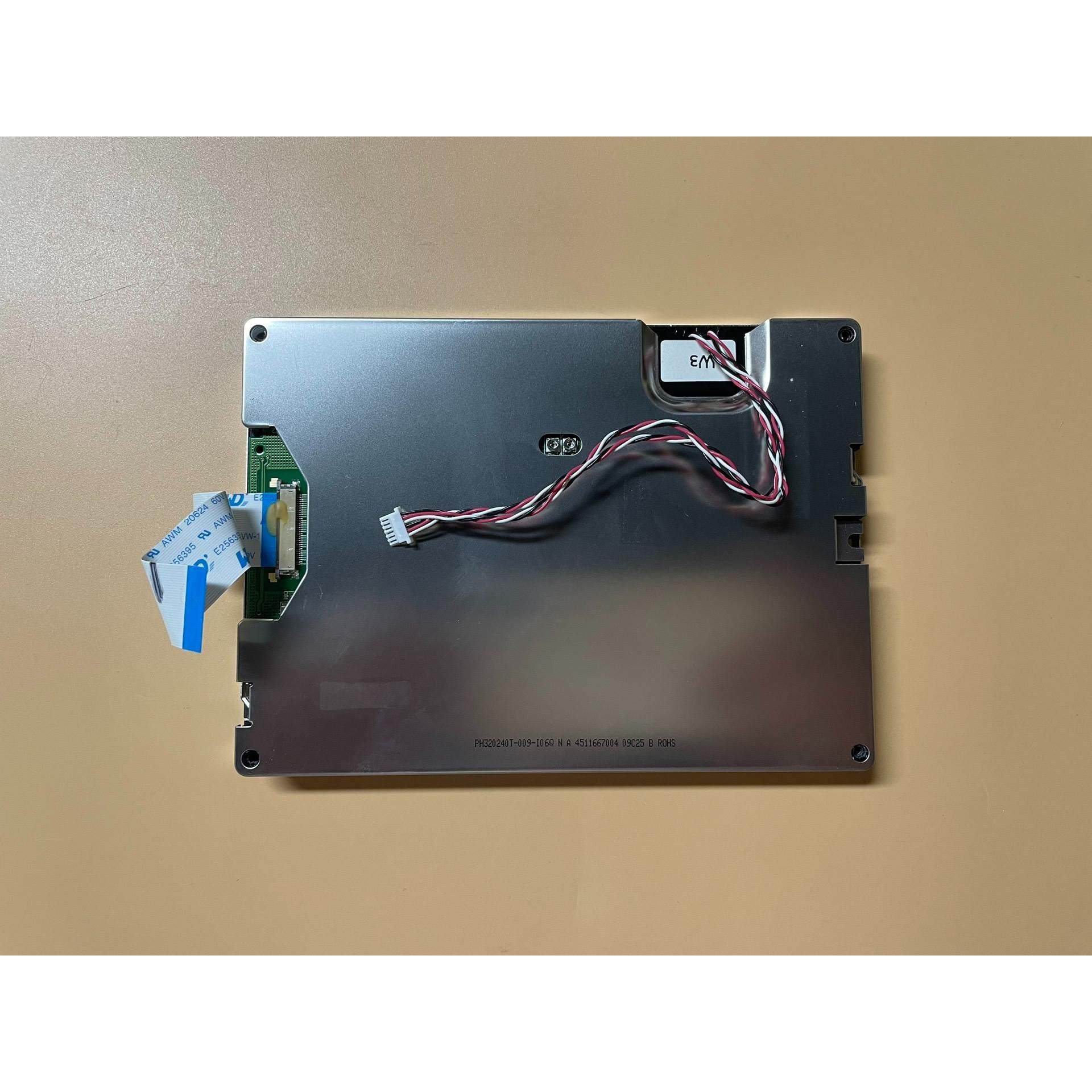 【释迦】5.7寸 LED 显示屏 PH320240T-009-I06