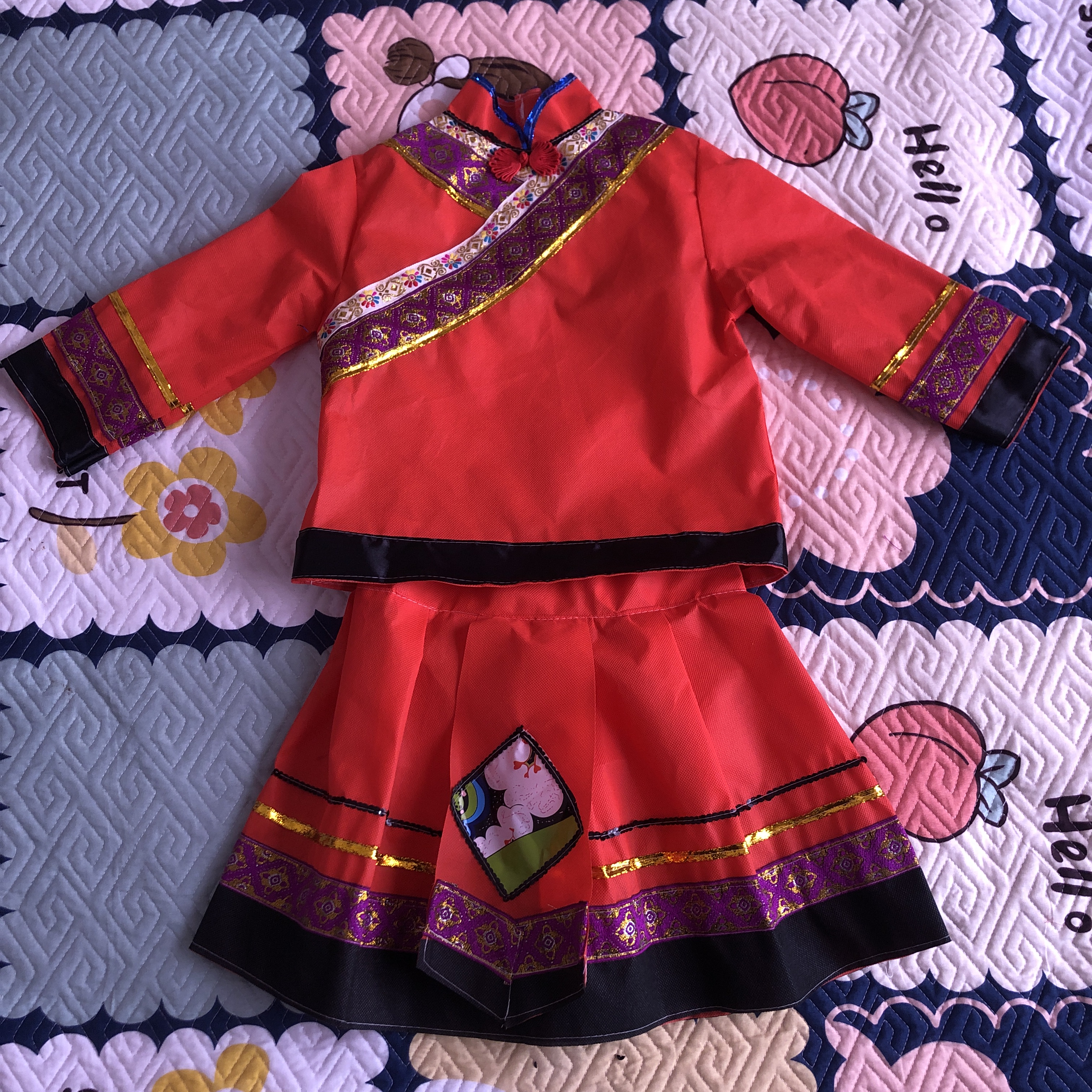 壮族民族舞台环保表演服亲子男女走秀演出服手工DIY幼儿园舞蹈服