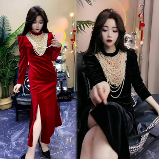 网红爆款时尚气质轻奢丝绒连衣裙女冬季新款钉珠设计感中长款裙子