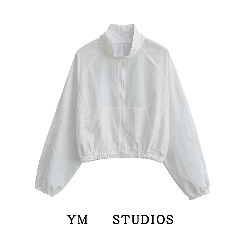 户外短款露腰冲锋衣夹克女薄款