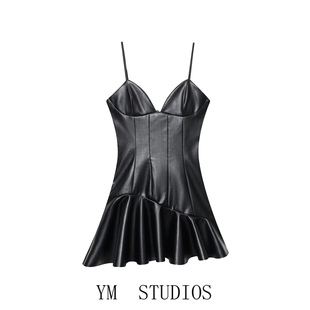 欧美女装   甜酷女孩黑色仿皮吊带连衣裙女修身收腰叠层裙摆短裙