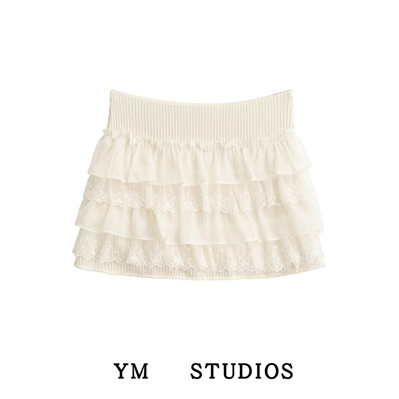 甜美花边蕾丝拼接蛋糕裙含防走光
