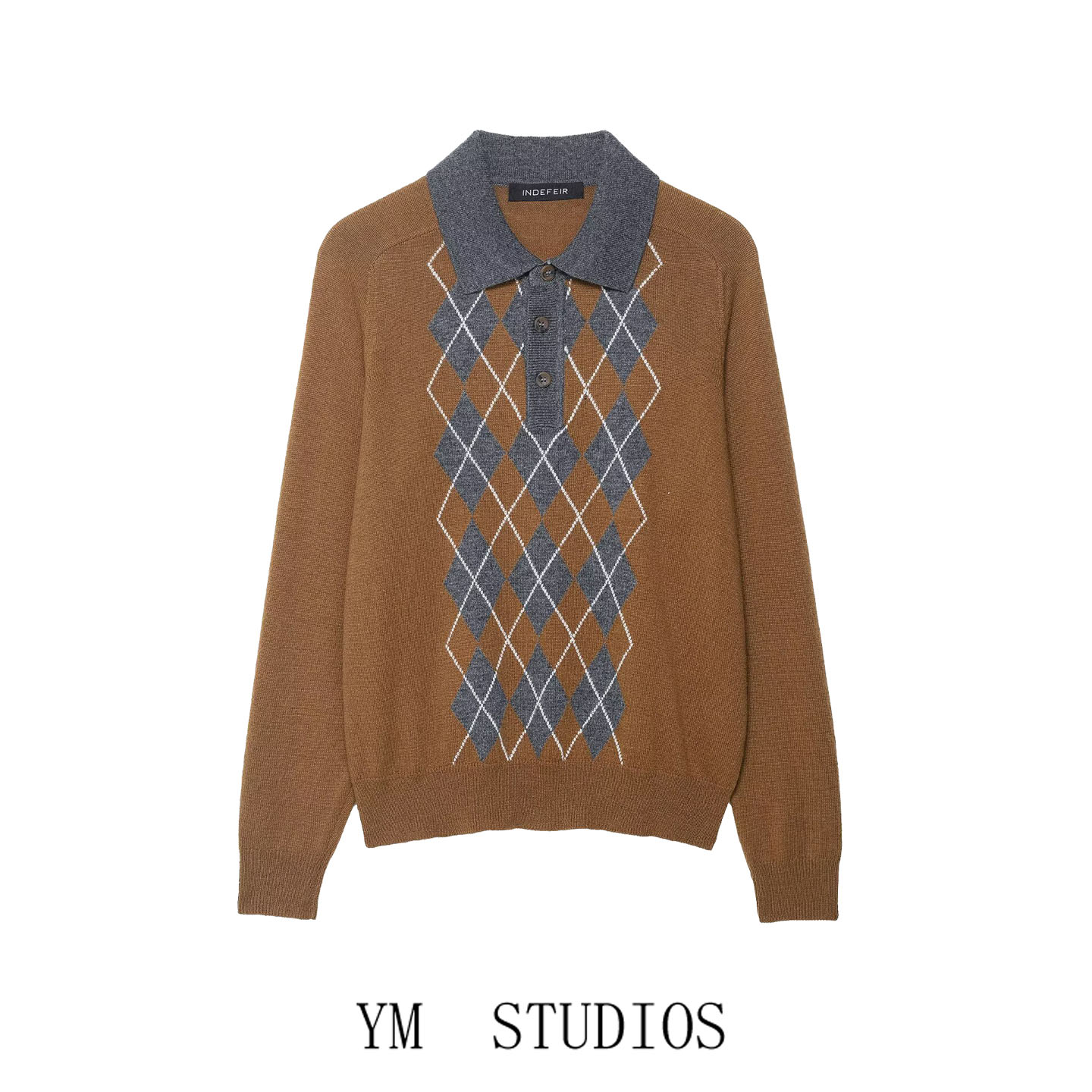 复古风翻领菱形格纹针织衫