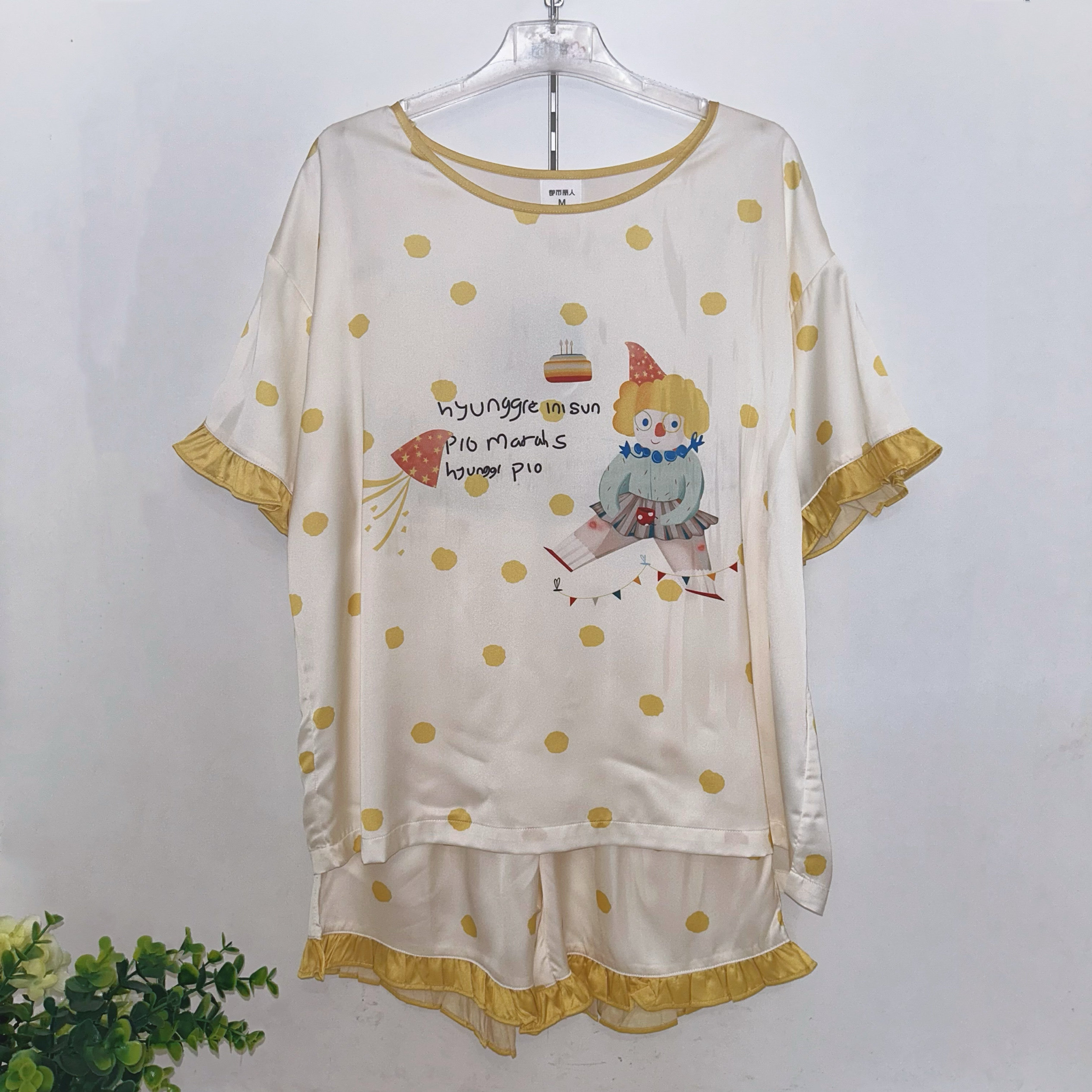 卡通童趣冰雪丝睡衣都市丽人