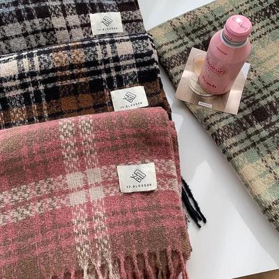 2024新款时尚韩格子围巾