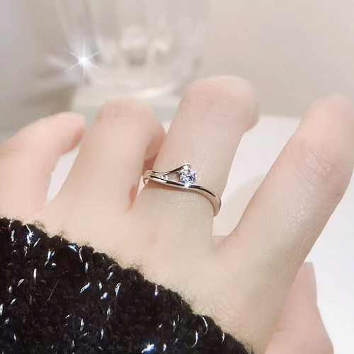 20分简约交错小众结婚仿真钻戒女