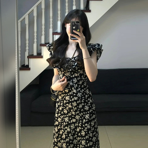 145小矮个子碎花连衣裙女夏季150显高穿搭配收腰约会法式长裙子xs