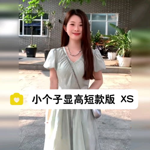 小个子泡泡袖短袖连衣裙