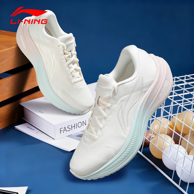 李宁跑步鞋2025冬季新款越影5男女反光缓震运动休闲鞋ARHV015/016