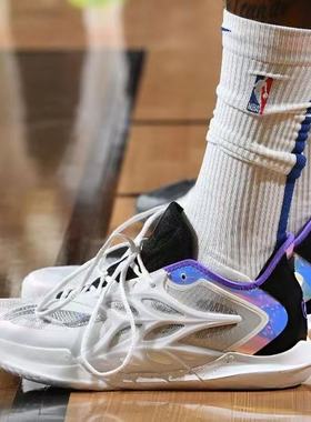 李宁闪击12男子䨻科技回弹耐磨防滑低帮突破型实战篮球鞋ABAV069