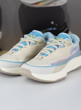 李宁休闲鞋女款冬季SOFTWARM加绒潮流防泼水回弹运动鞋 AGLT122