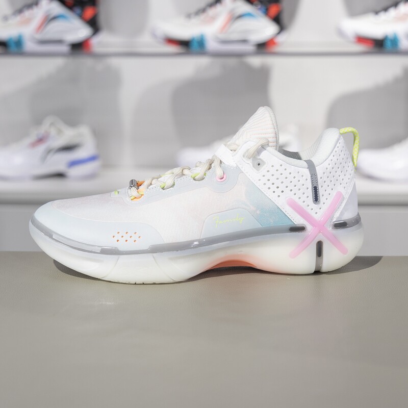 李宁2024冬季新款韦德幻影6 男子缓震高回弹耐磨篮球鞋ABPU029