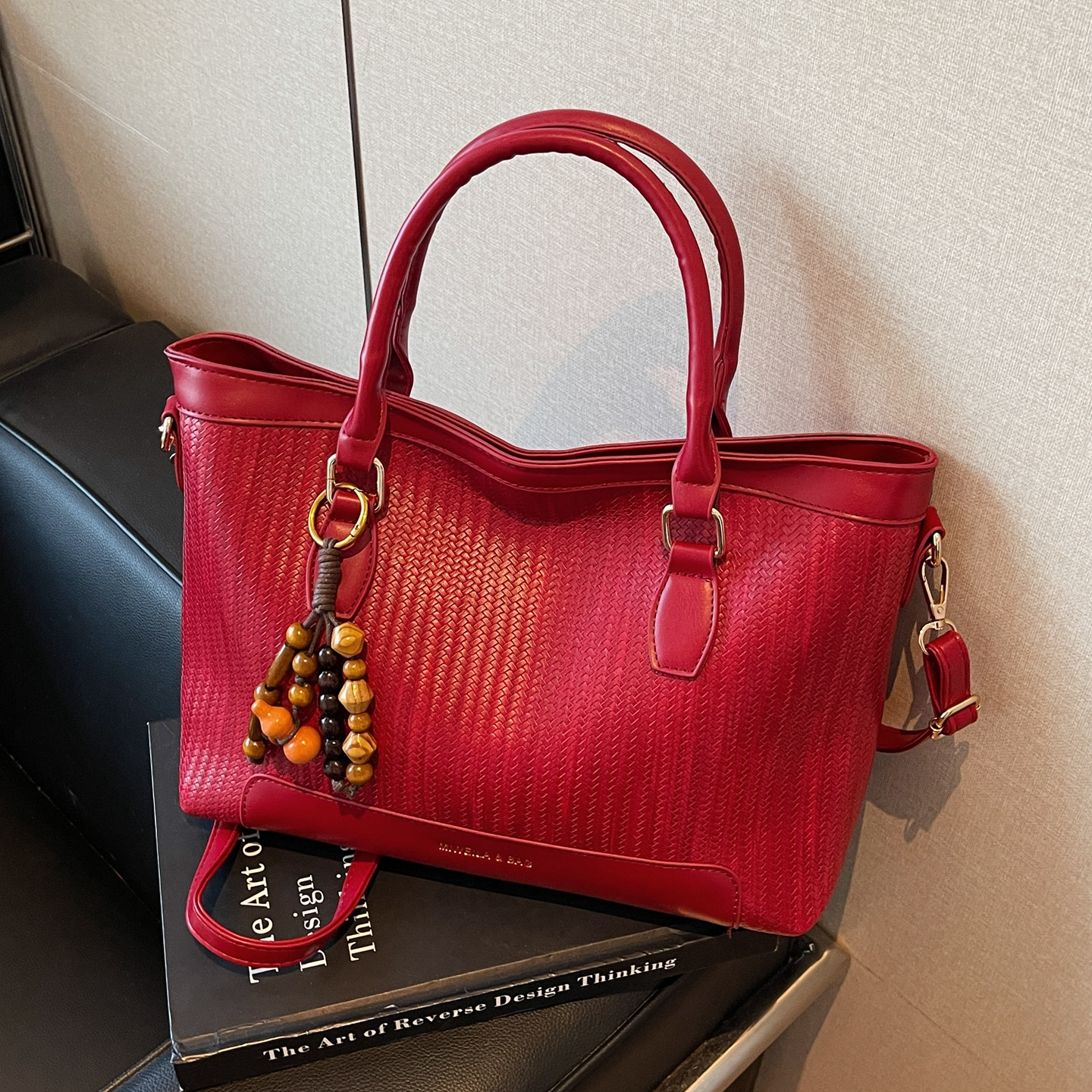 复古红色大包包女式2025新款通勤斜挎托特包大容量结婚新娘手提包