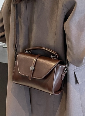 今年流行包包女士2025新款高级质感复古斜挎包时尚爆款手提小方包