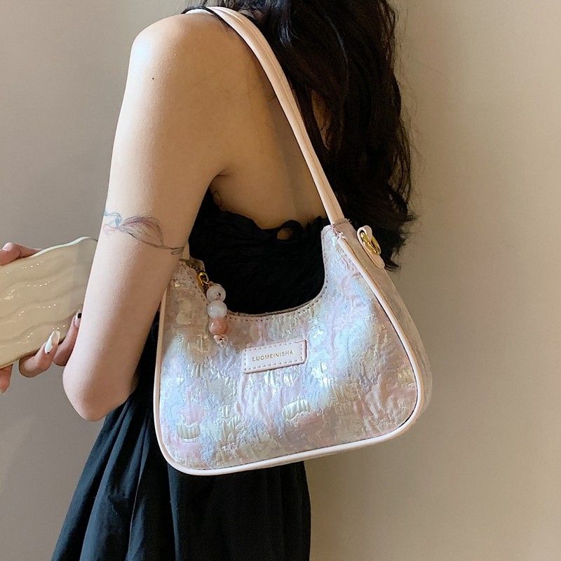 新中式包包女2025新款秋冬国风单肩腋下包百搭斜挎包超火手提小包,箱包皮具/热销女包/男包,通用款女包,淘宝优惠券,粉丝福利购,淘宝优惠卷