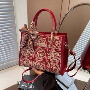 新中式国风刺绣红色包包女包大容量结婚包斜挎妈妈婆婆婚礼手提包