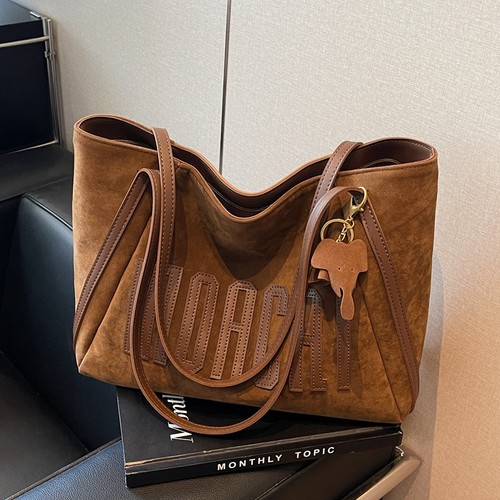 复古美拉德风大容量通勤托特包