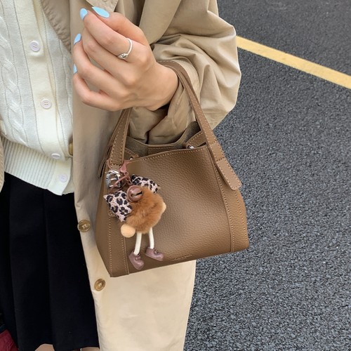 休闲斜挎包韩版爆款手提水桶包