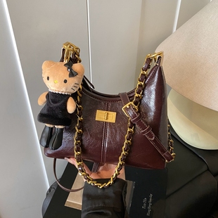 高级感复古包包女2025新款时尚超火链条斜挎包秋冬通勤单肩小方包