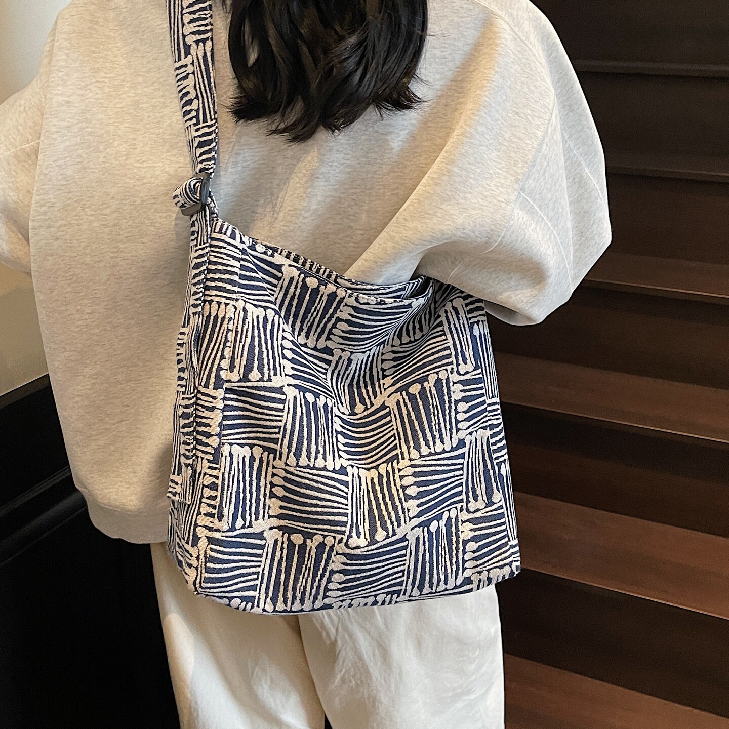 韩版格纹帆布包女夏2026新款休闲百搭单肩包大容量通勤斜挎托特包