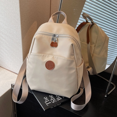 双肩包旅游通勤时尚高颜值书包女