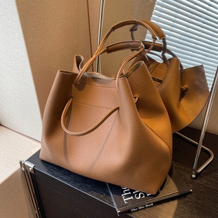 简约复古大容量包包女2025新款秋冬休闲单肩包高级质感通勤托特包