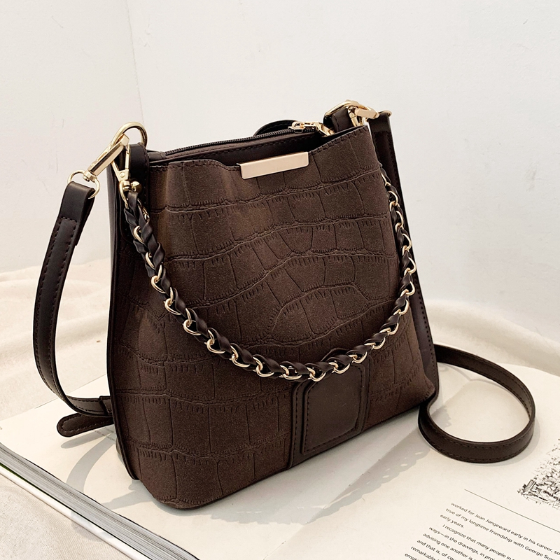 秋冬复古水桶包单肩斜挎日韩风