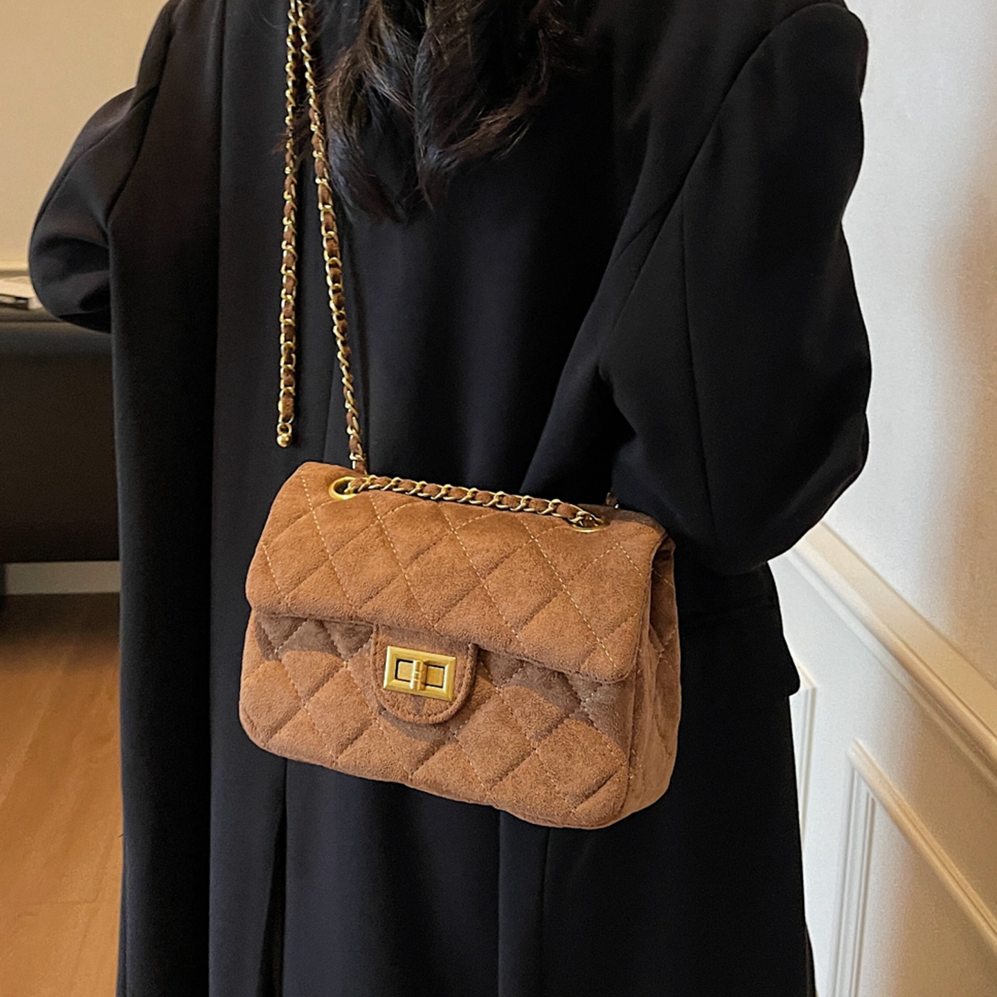 小香风菱格链条包女秋冬流行百搭麂皮绒斜挎包复古通勤单肩小方包