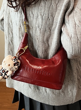 复古红色小包包女2025新款时尚流行百搭斜挎包爆款超火手提饺子包