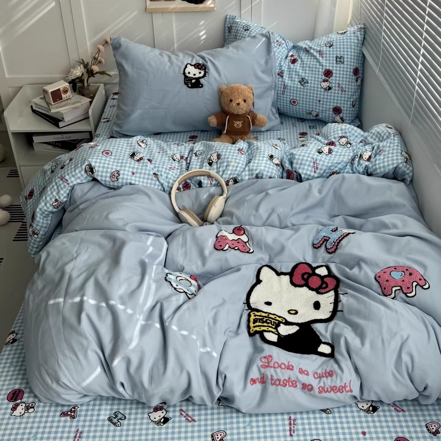 卡通可爱HelloKitty蓝毛巾绣水洗棉四件套纯棉床单宿舍三件套床笠