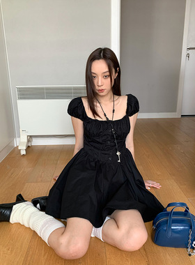 AMBOSC 夏季新品法式浪漫小黑裙一字领灯笼袖显瘦芭蕾风连衣裙女