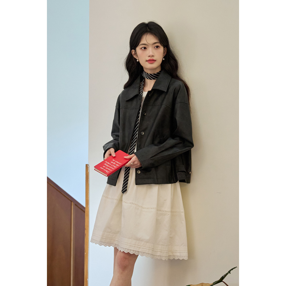 弥古2026春季新款黑色皮衣外套女高级感pu机车服宽松翻领夹克上衣