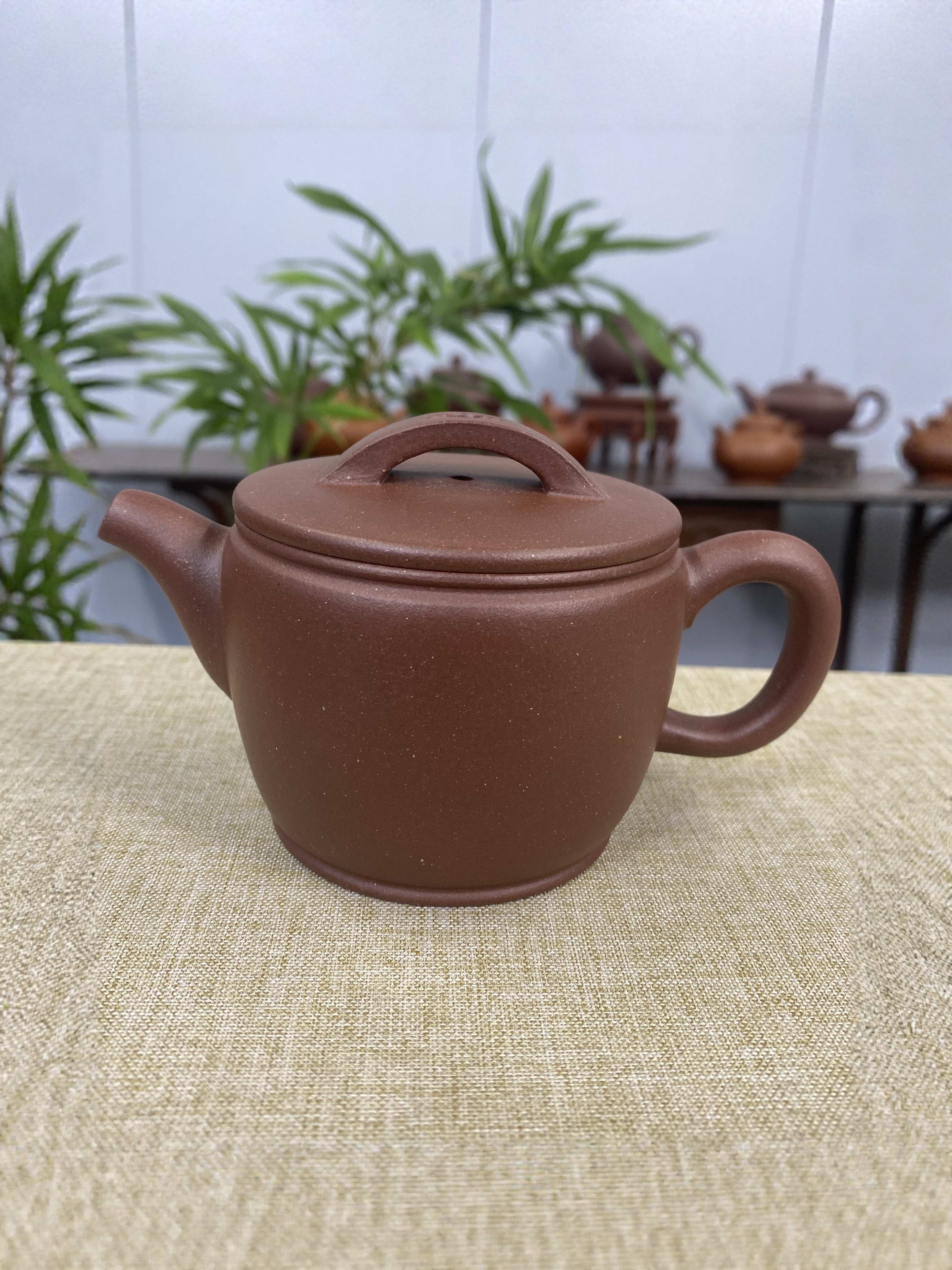 宜兴原矿紫砂壶黄龙山紫泥四号井底槽清手工汉瓦壶180cc