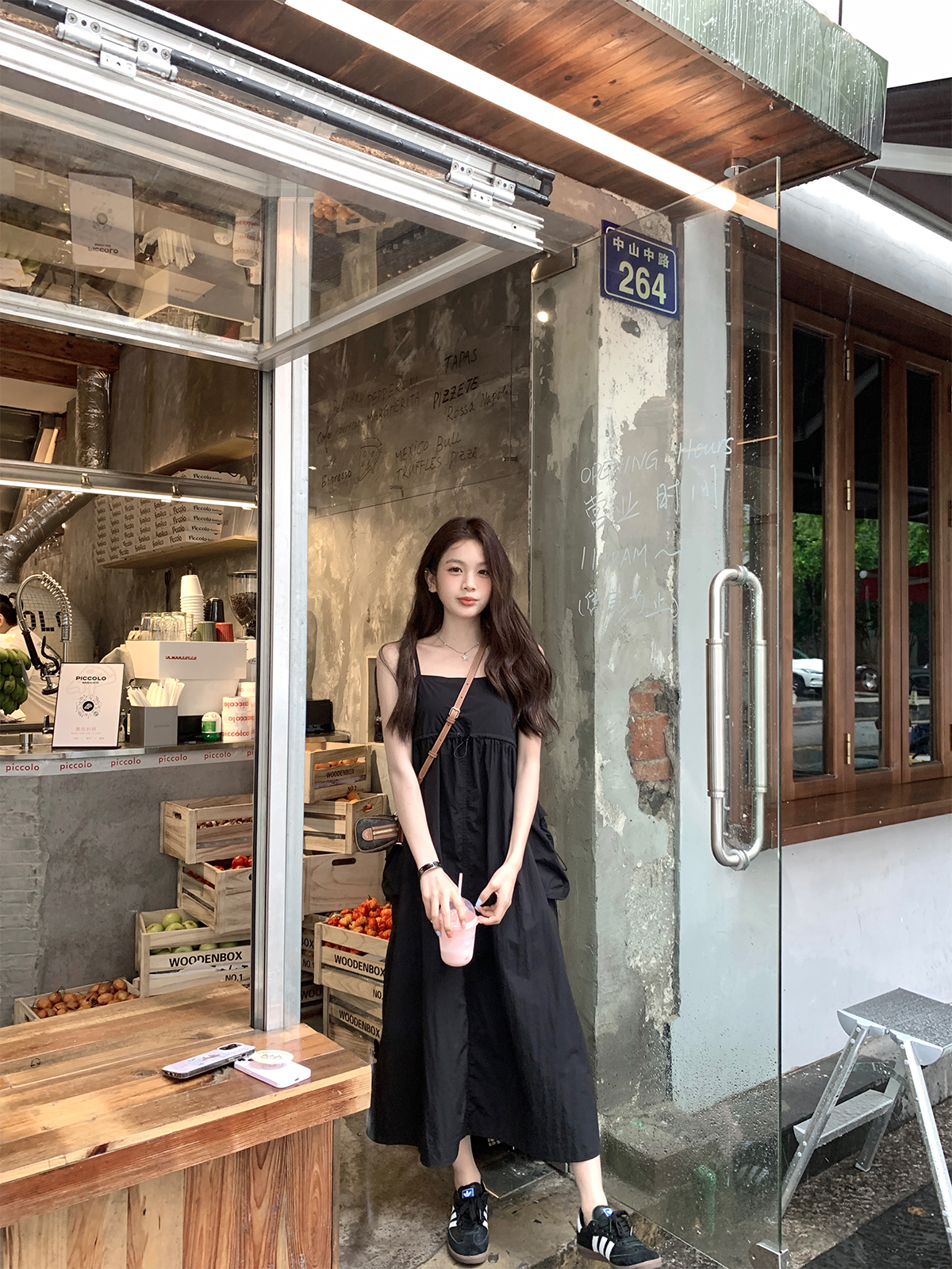 珍珍家夏日甜酷企划工装抽绳吊带连衣裙机能口袋户外宽松设计长裙