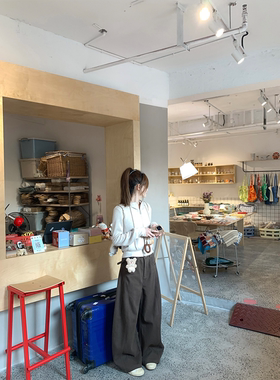 珍珍家圣何塞周末毛绒感连帽修身卫衣短外套百搭显瘦秋季新款开衫