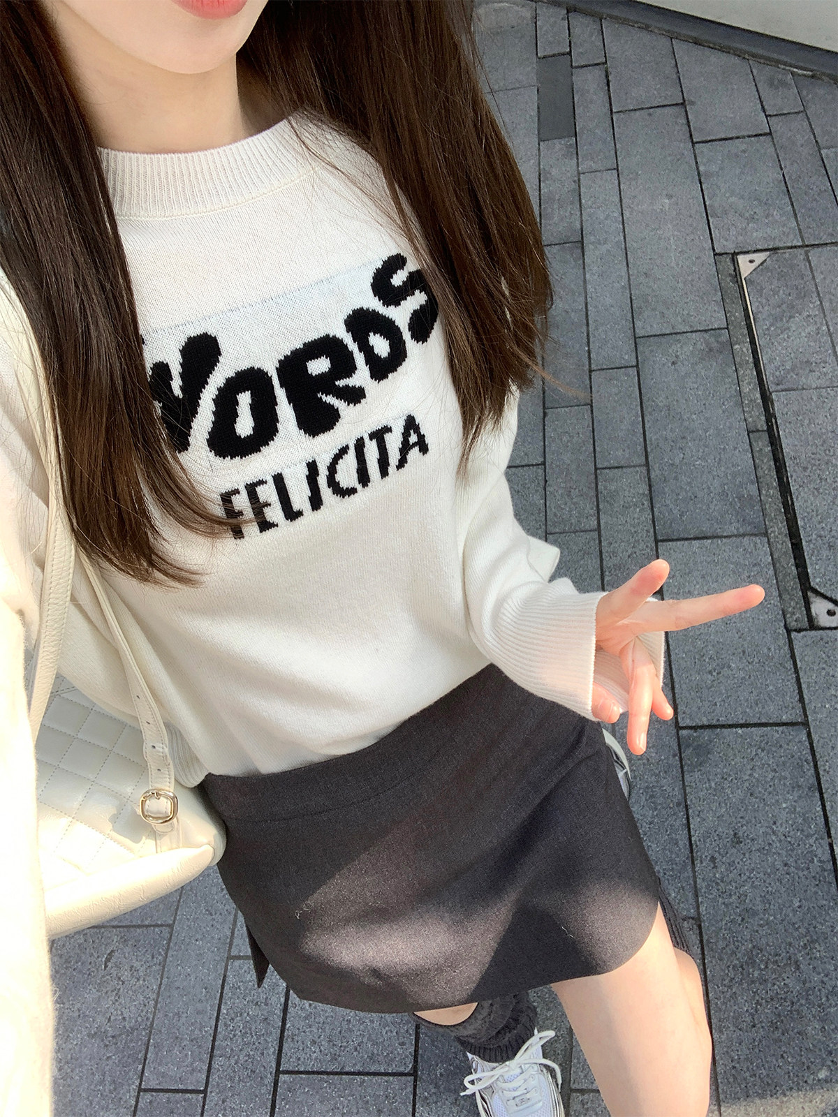 Zzhen珍珍家100羊毛简约字母毛衣