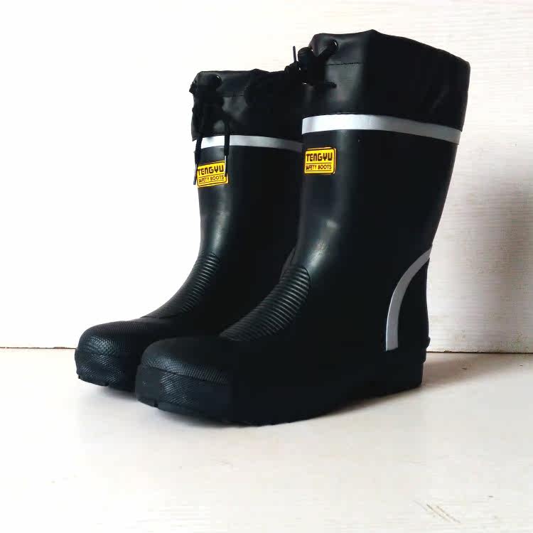 中筒橡胶防水防砸雨鞋男雨靴男钢头防砸工矿靴男|ruв категории Мужская обувь, калоши - от Buy2taobao.com для оказания профессиональной услуги покупки агента Taobao