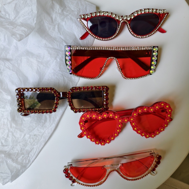 红色系带砖新娘太阳眼镜时尚镶水钻字母珍珠桃心女结婚款派对墨镜