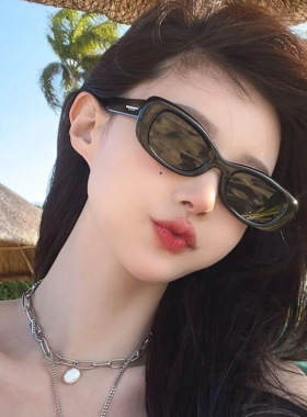 椭圆米钉太阳镜2025新款小红书女