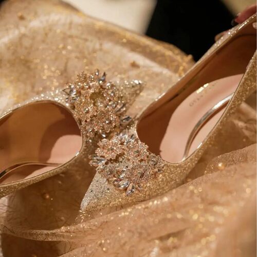 688-8绝美金色结婚鞋女2026早春单鞋婚纱新娘轻奢风高级感高跟鞋