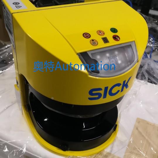S30A-6111CL，SICK扫描仪，99新无包装了，接口都没开封工程剩余