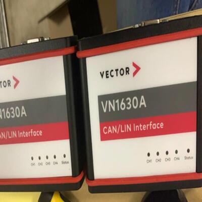 配件vector全新cancasexl  VN1630A CANoe   VN1640A   vFLA议价