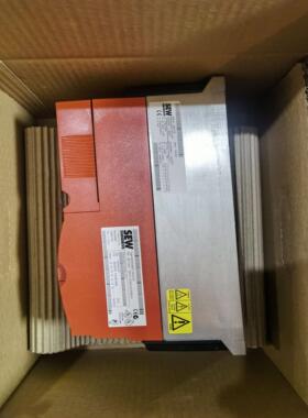 配件SEW变频器MCS41A0040003000220015-5A3-4-00议价全新议价