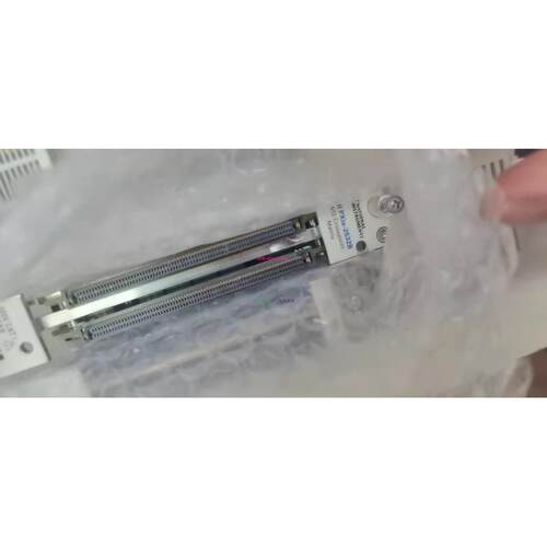 配件NI PXIe-2532B，功能OK，成色新议价