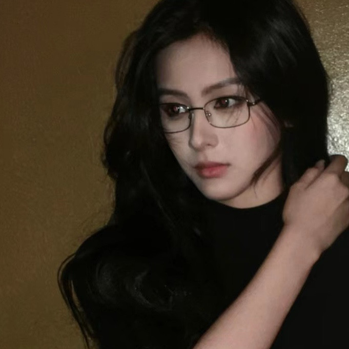 纯欲日系复古简约银丝平光眼镜原宿风长方形小框学生近视可配度数