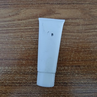 油皮宝子福音 茵~F~莎 水润清新洁面乳25G温和泡沫洗面奶无香料