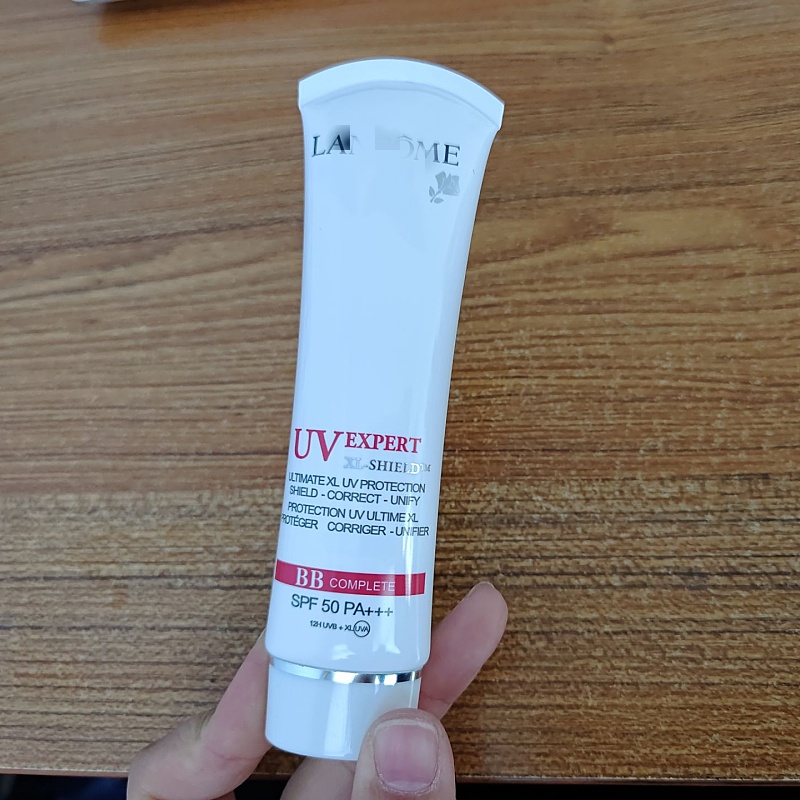 混油皮提亮S器 L蔻小白管BB防晒霜50ml SPF50 PA+++遮暇隔离防晒