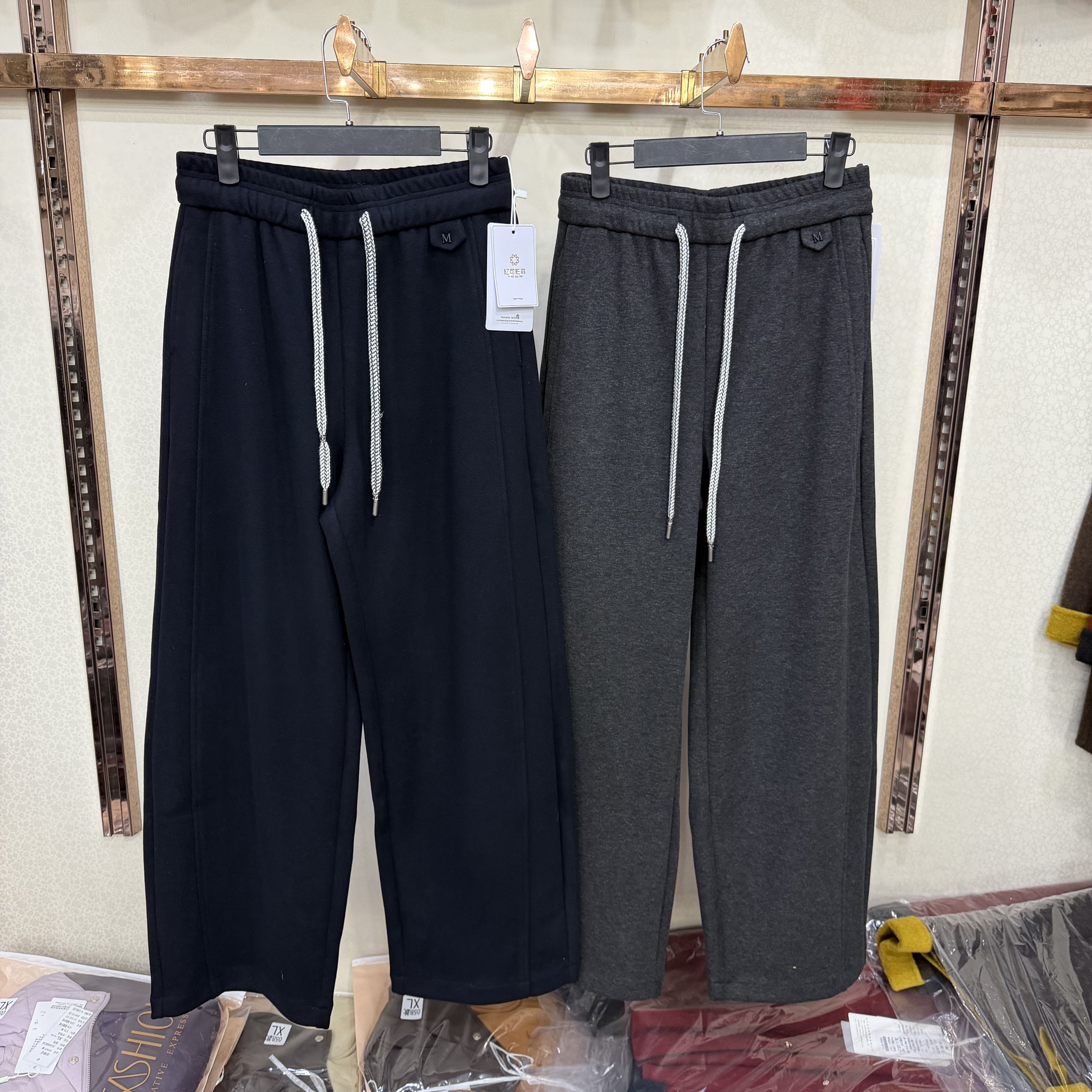 亿可彩菲16533松紧腰阔腿休闲裤女春秋垂顺直筒抽绳高腰显瘦长裤